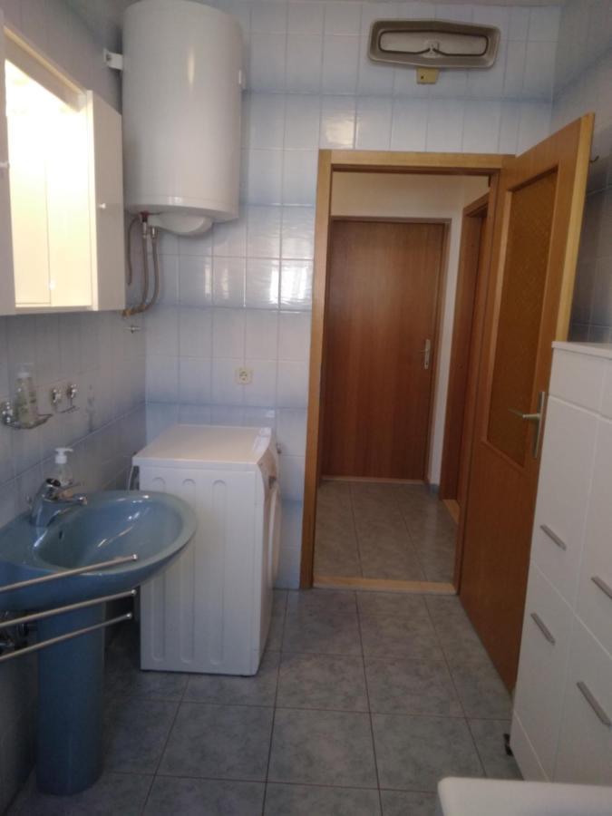 Apartment Meri Trogir Exterior photo