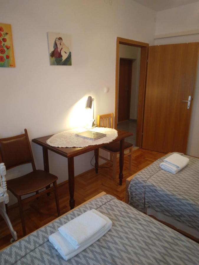 Apartment Meri Trogir Exterior photo